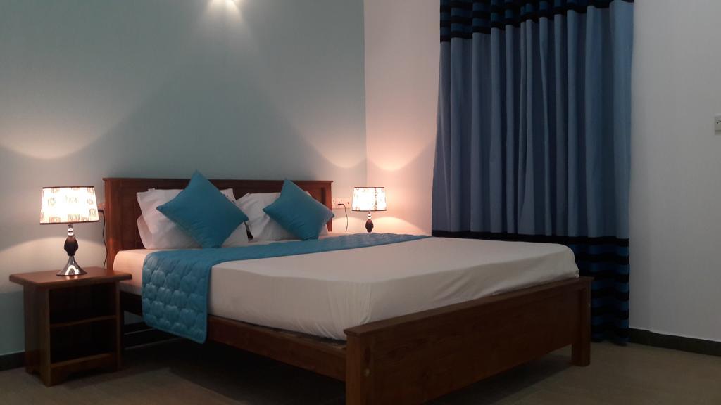 New Rani Inn Negombo Exteriör bild