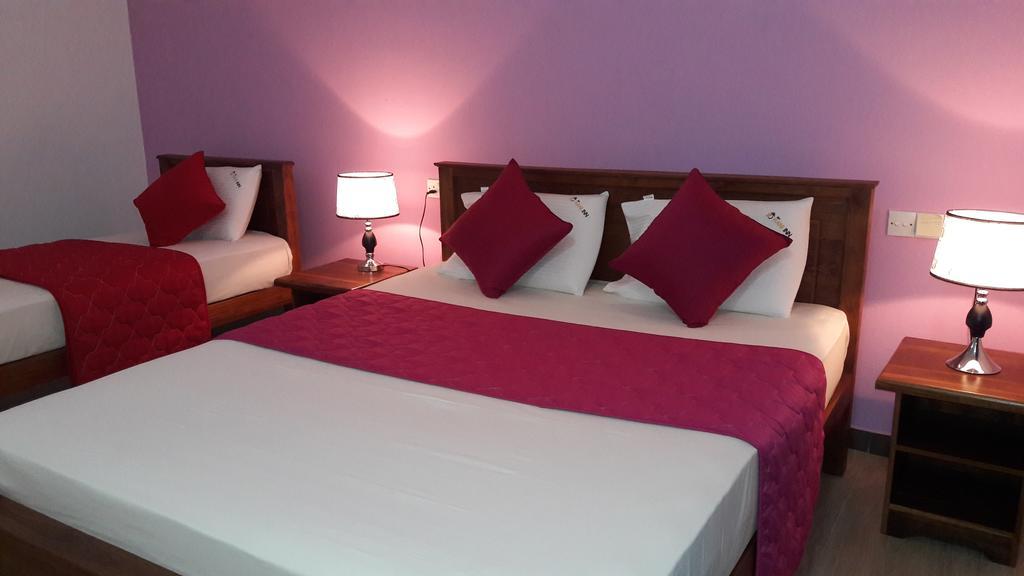 New Rani Inn Negombo Exteriör bild