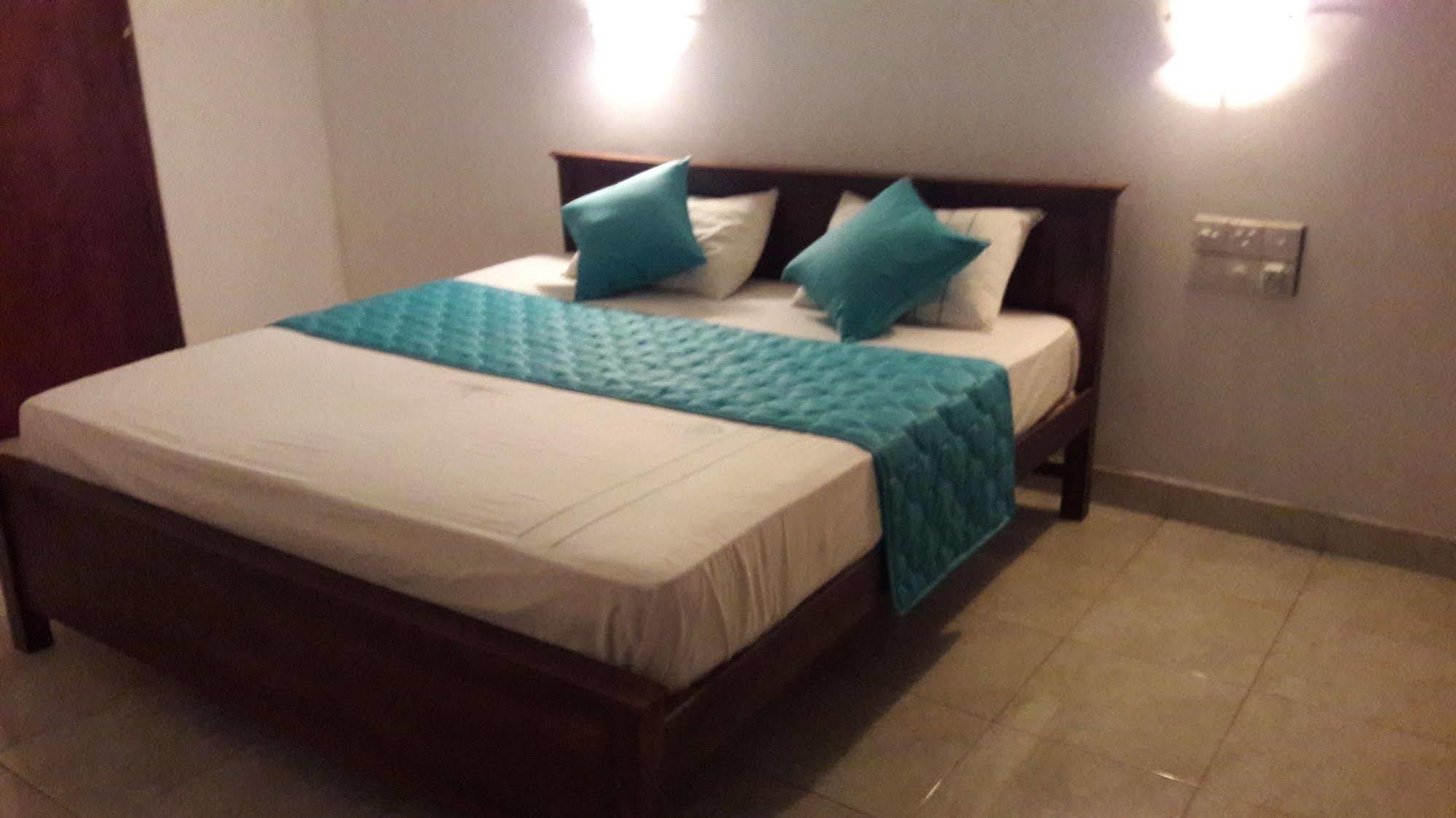 New Rani Inn Negombo Exteriör bild