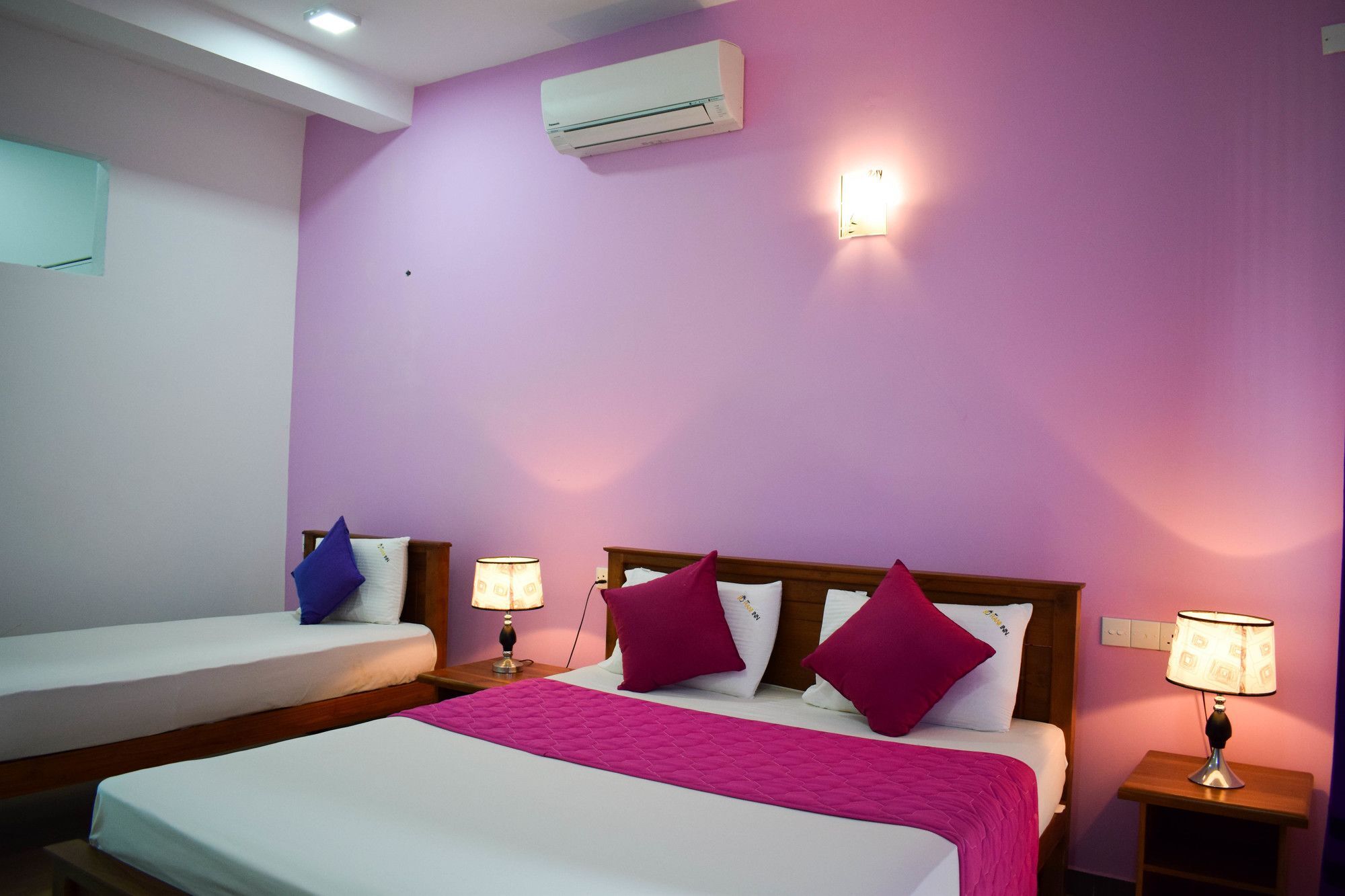 New Rani Inn Negombo Exteriör bild
